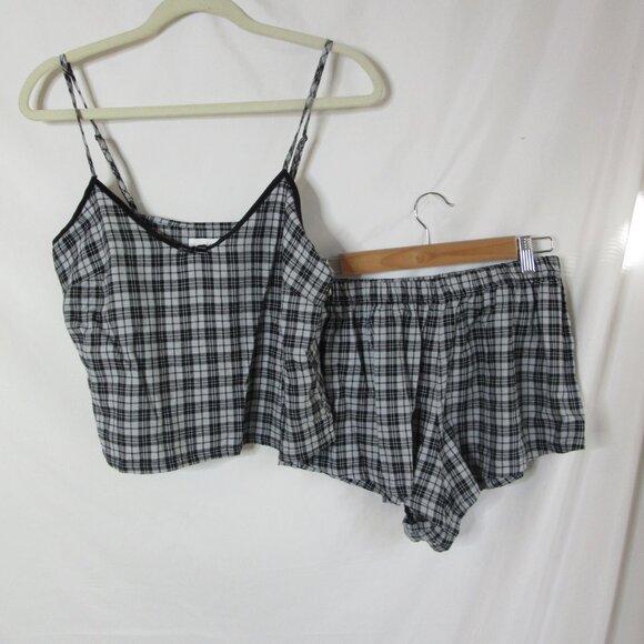 Colsie Pajama Set Babydoll Plaid Cami Shorts Woven Black Plaid Size Small NWT - Picture 1 of 7